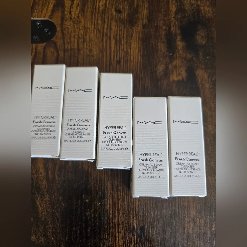 NIB! MAC Cosmetics, Hyper Real Fresh Canvas Cleanser, 0.17 fl oz, BUNDLE of 5!!